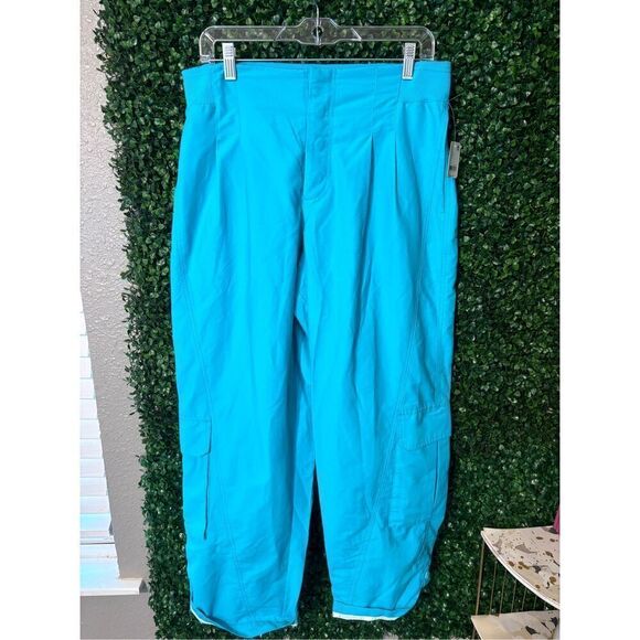 Free People Movement Mesmerize Me Cargo Pant sz Large Poolside Blue NWT - Picture 2 of 7